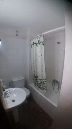 Tek Büyük Yataklı Oda, 1 Çift Kişilik Yatak