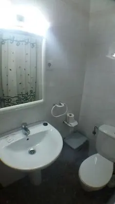 Tek Büyük Yataklı Oda, 2 Tek Kişilik Yatak