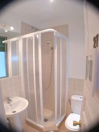 Basic Tek Büyük Yataklı Oda, Özel Banyo (Hab. Literas)