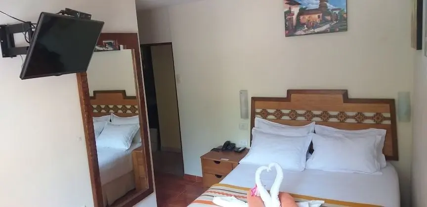 Tek Büyük Yataklı Oda, 1 Yatak Odası