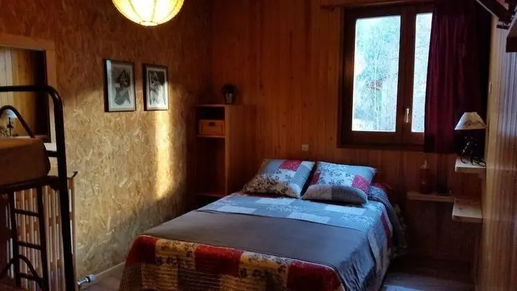 Tek Büyük Yataklı Oda, Ortak Banyo