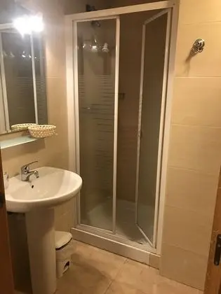 Basic Üç Kişilik Oda