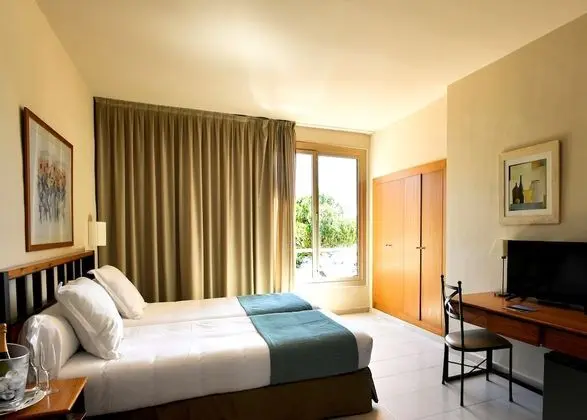 Standard Oda, Deniz Manzaralı (Ventana - Window)