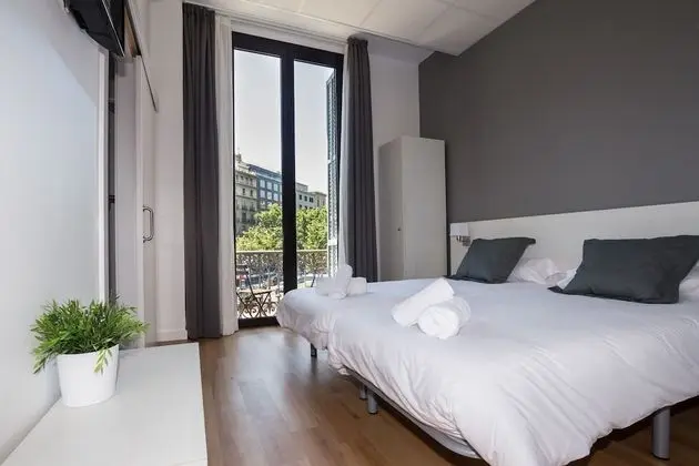 Standard Tek Büyük veya İki Ayrı Yataklı Oda, Balkon, Şehir Manzaralı