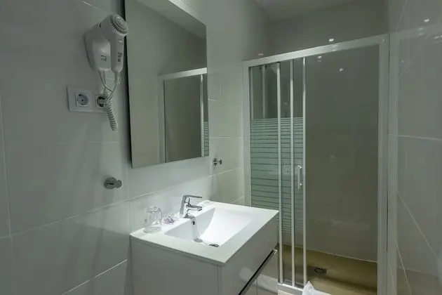 Tek Büyük Yataklı Oda, Şehir Manzaralı