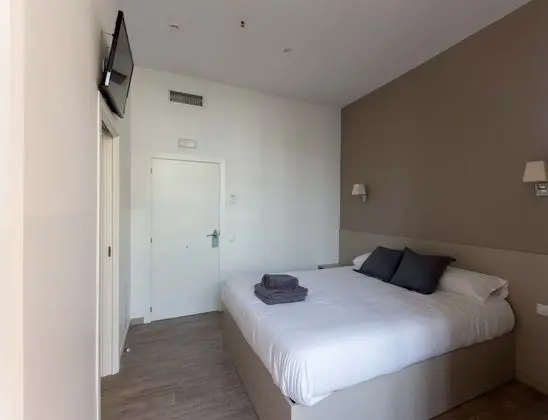 Tek Büyük Yataklı Oda, Teras
