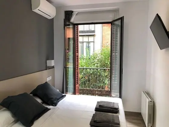 Tek Büyük Yataklı Oda, Balkon