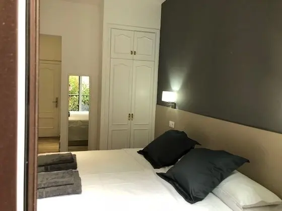Tek Büyük Yataklı Oda, Balkon