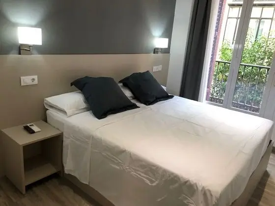 Tek Büyük Yataklı Oda, Balkon