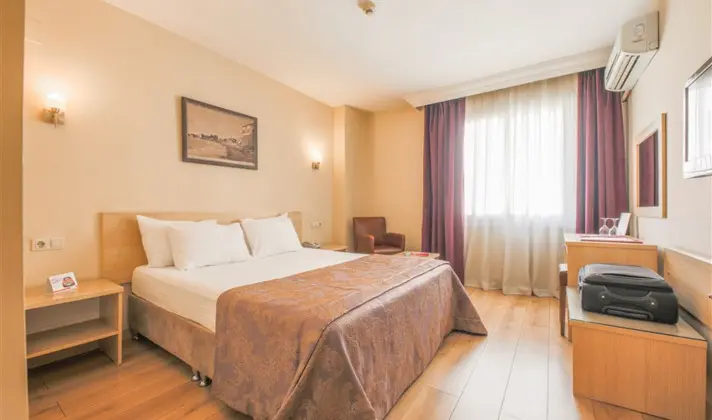 Standart French Bed