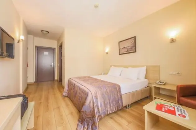 Standart Oda, Şehir Manzaralı
