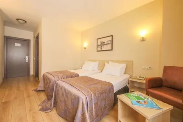 Standart Oda, Şehir Manzaralı