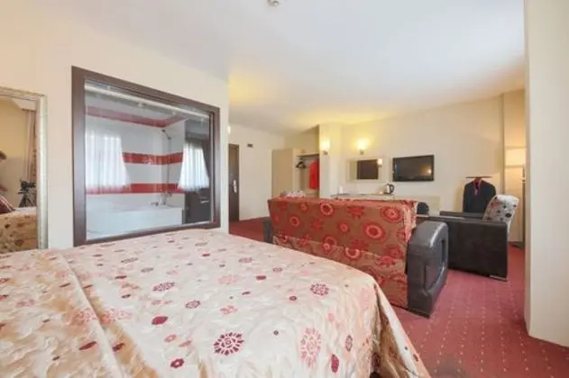 Suite, Şehir Manzaralı