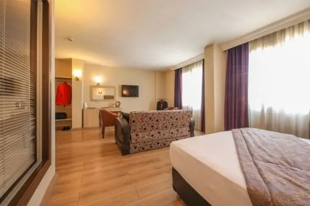 Suite, Şehir Manzaralı