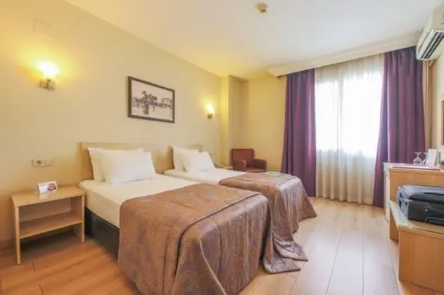 Suite, Şehir Manzaralı