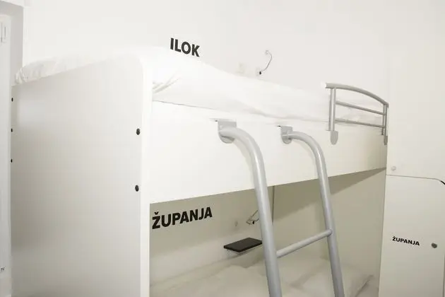 Bunk Bed in 4-Bed Mixed Dormitory Room (Primorska/Vukovarska)