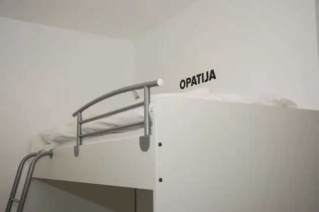 Bunk Bed in 4-Bed Mixed Dormitory Room (Primorska/Vukovarska)