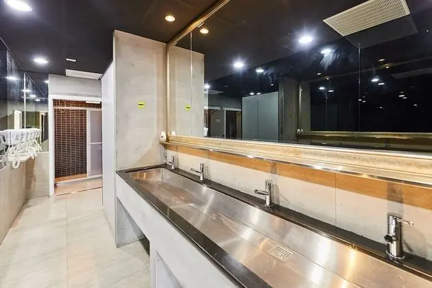 Economy Dört Kişilik Oda, 1 Yatak Odası, Ortak Banyo