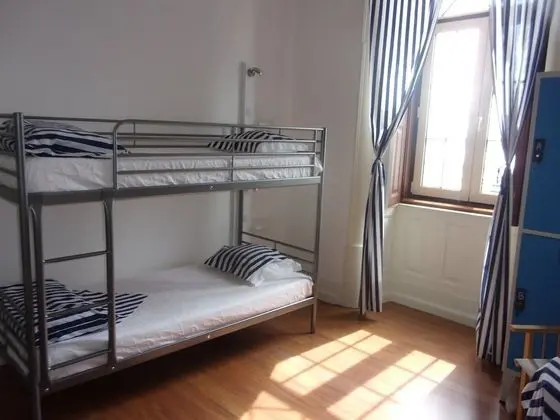 Basic Ortak Ranzalı Oda, Ortak Banyo (Barraca Azul)