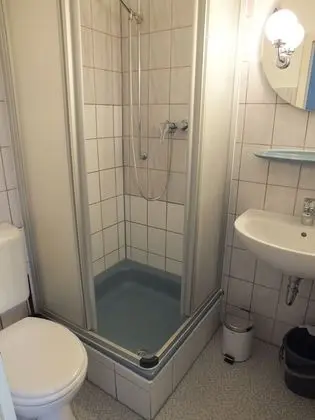 Dört Kişilik Oda, Sadece kadınlar için
