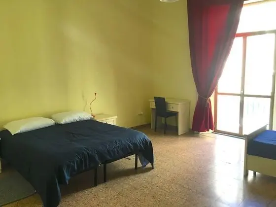 Standard Üç Kişilik Oda, 3 Tek Kişilik Yatak, Özel Banyo (not in room)