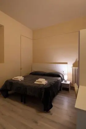 Basic Tek Büyük Yataklı Oda, 1 Çift Kişilik veya 2 Tek Kişilik Yatak, Özel Banyo