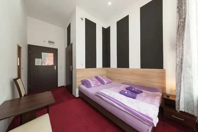 Tek Kişilik Oda, Özel Banyo (Kitchenette)