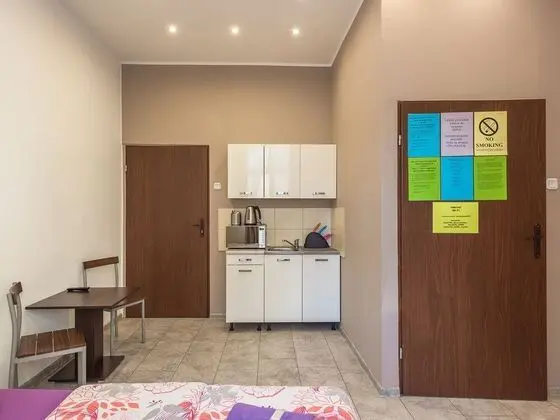 Tek Kişilik Oda, Özel Banyo (Kitchenette)