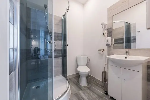 Tek Kişilik Oda, Özel Banyo (Kitchenette)