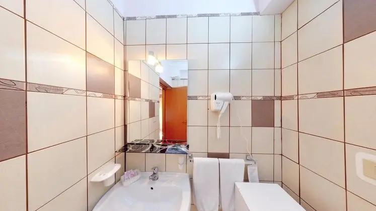 Comfort Tek Büyük Yataklı Oda, 1 Çift Kişilik veya 2 Tek Kişilik Yatak