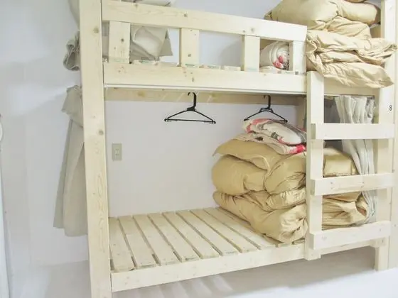 Ortak Ranzalı Oda, Karma Ranzalı Oda, Sigara İçilmez (1 Bed)