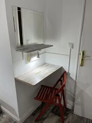 Tek Kişilik Oda, Ortak Banyo