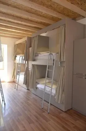 Comfort Ortak Ranzalı Oda, Sadece erkekler için