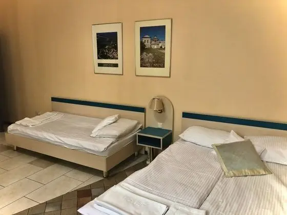 Family Dört Kişilik Oda