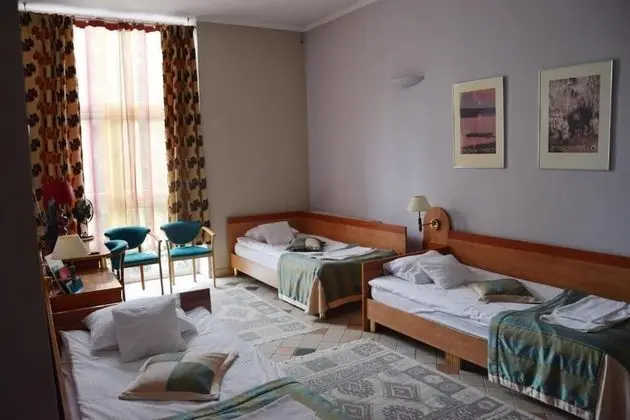 Family Dört Kişilik Oda