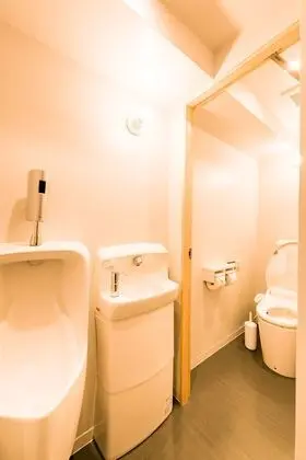 Ortak Ranzalı Oda, Karma Ranzalı Oda, Ortak Banyo