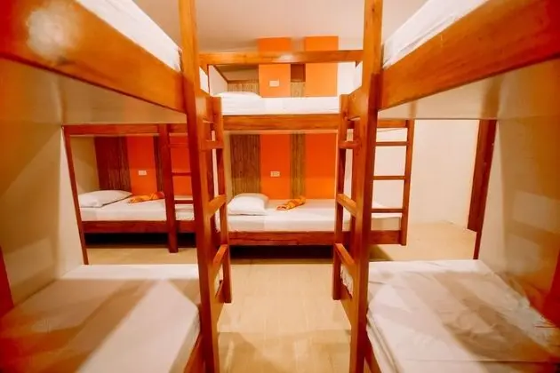 Ortak Ranzalı Oda, Karma Ranzalı Oda (Capsule-Inspired Beds, AC)