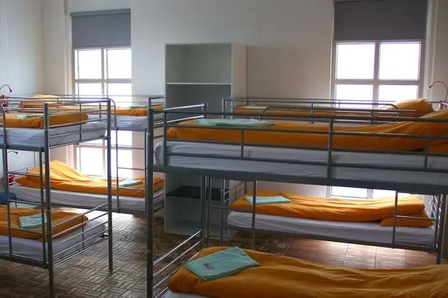 Bunk bed in 8 people dormitory, Free Parking