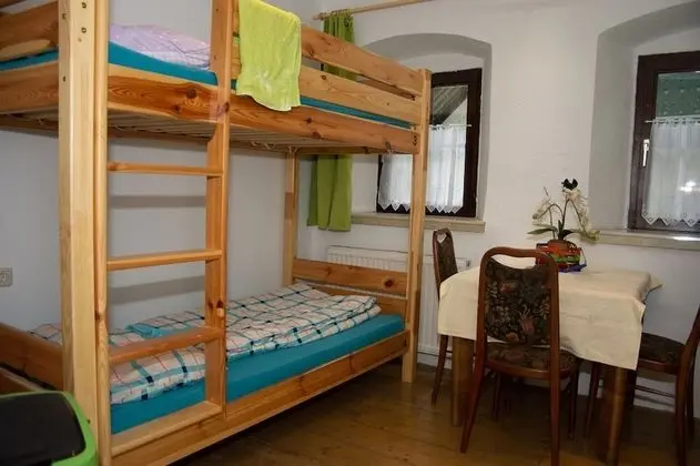 Ortak Ranzalı Oda, Karma Ranzalı Oda (1 Bed in 4-Bed Dormitory)