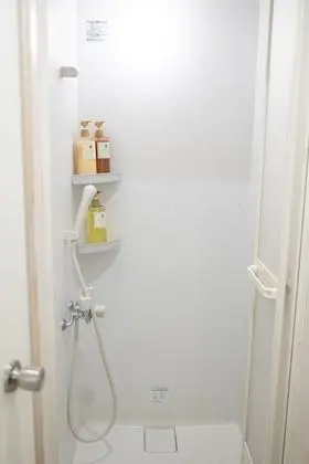 Basic Tek Büyük Yataklı Oda