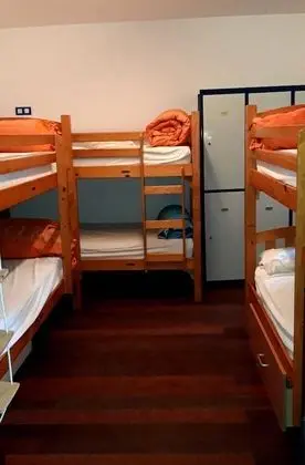 Ortak Ranzalı Oda, Karma Ranzalı Oda, Ortak Banyo