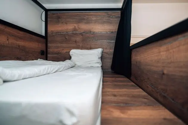 Ortak Ranzalı Oda, Karma Ranzalı Oda (6 Bed Dormitory Room)