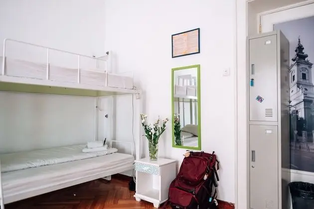 Ortak Ranzalı Oda, Karma Ranzalı Oda (6 Bed Dormitory Room)