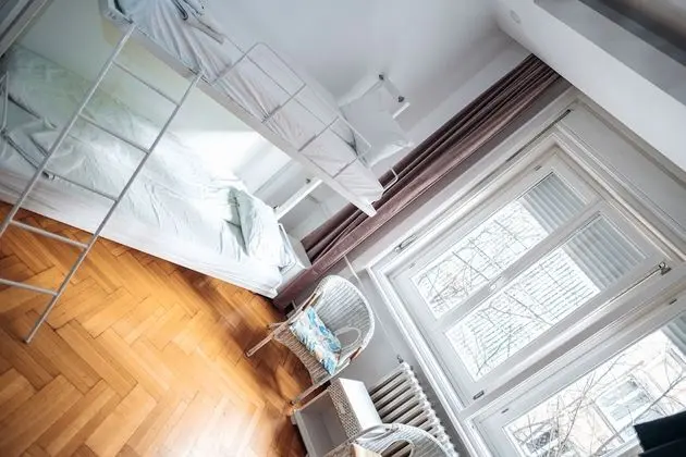 Ortak Ranzalı Oda, Karma Ranzalı Oda (6 Bed Dormitory Room)
