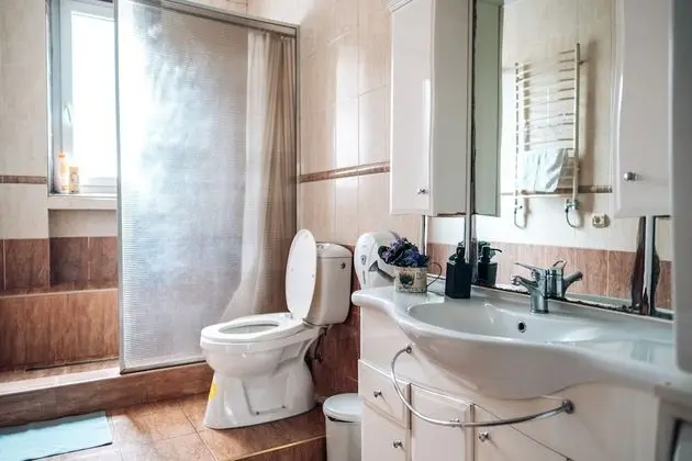 Ortak Ranzalı Oda, Karma Ranzalı Oda (6 Bed Dormitory Room)