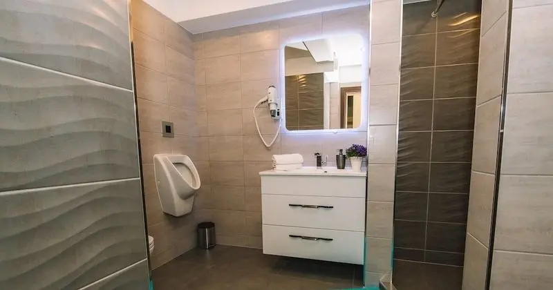 Ortak Ranzalı Oda (Hostel Bled - Single bed in Dormitory)