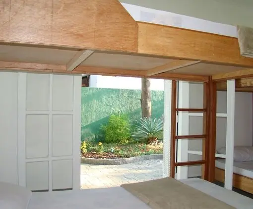 Ortak Ranzalı Oda, Özel Banyo (3 beliches)