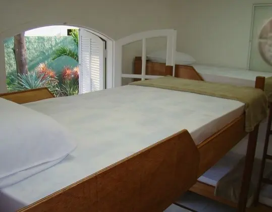 Ortak Ranzalı Oda, Özel Banyo (3 beliches)