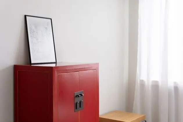 Tek Büyük Yataklı Oda, Ortak Banyo
