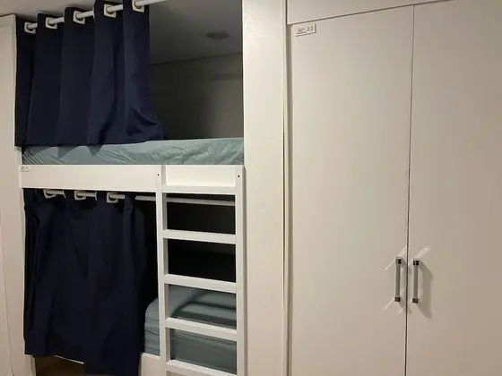 Dormitorio Kelebh